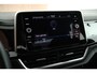 Volkswagen T-Roc 1.5 TSI 150pk DSG R-Line Camera Navigatie Stoelverwarming Adaptive Cruise