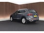Volkswagen Tiguan 1.5 TSI 150pk DSG Elegance Trekhaak Camera Stoelverwarming Navigatie Keyless Stoelverwarming IQ.Light