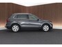 Volkswagen Tiguan 1.5 TSI 150pk DSG Elegance Trekhaak Camera Stoelverwarming Navigatie Keyless Stoelverwarming IQ.Light