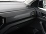 Volkswagen T-Cross 1.0 TSI Life | Adaptive cruise | Side Assist | Sportstoelen | Getint glas | 17'' | Airco | Parkeerhulp | Bluetooth | Regen-/lichtsensor