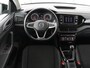 Volkswagen T-Cross 1.0 TSI Life | Adaptive cruise | Side Assist | Sportstoelen | Getint glas | 17'' | Airco | Parkeerhulp | Bluetooth | Regen-/lichtsensor