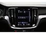 Volvo V60 2.0 T5 Momentum 2019 | INCL. BTW | Navigatie | Carplay | Spraakbediening | Regensensor | Elektrische Ramen | Boekjes | 2 Sleutels | Elektrische Achterklep | Achteruitrij Camera | Nationale Autopas