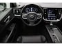 Volvo V60 2.0 T5 Momentum 2019 | INCL. BTW | Navigatie | Carplay | Spraakbediening | Regensensor | Elektrische Ramen | Boekjes | 2 Sleutels | Elektrische Achterklep | Achteruitrij Camera | Nationale Autopas