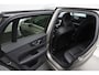 Volvo V60 2.0 T5 Momentum 2019 | INCL. BTW | Navigatie | Carplay | Spraakbediening | Regensensor | Elektrische Ramen | Boekjes | 2 Sleutels | Elektrische Achterklep | Achteruitrij Camera | Nationale Autopas