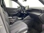 Peugeot e-2008 EV GT Avantage 54 kWh | Apple carplay | 360 camera | LED | Cruise adaptief | Sportstoelen | Navi