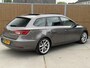 SEAT Leon ST 1.4 TSI ACT FR Dynamic Automaat | Panoramadak | LED verlichting | Half leer/alcantara | DCC | Achteruitrijcamera | Climate control | Adaptieve cruise control | Seat Sound | Parkeersensoren voor en achter