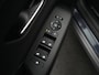 Hyundai Kona 1.6 GDI HEV Premium | Camera | Navigatie | Stoelverwaming vóór en achter | Elektrische stoelen met geheugen |