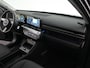 Hyundai Kona 1.6 GDI HEV Premium | Camera | Navigatie | Stoelverwaming vóór en achter | Elektrische stoelen met geheugen |