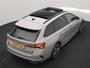 Skoda Octavia Combi 1.4 TSI iV RS PHEV 245pk Dealer O.H. | Panodak | Adaptive Cruise | Camera | Sportstoelen Verwarmd | Sfeerverlichting | Apple Carplay | Crystal LED | Keyless | Navigatie | DAB | Virtual Cockpit | 19"L.M | Plug In Hybrid |