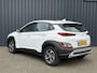 Hyundai Kona 1.6 GDI HEV Comfort Smart | Camera | Parkeersensoren | Cruise Control | CLimate Control | Navigatie | Apple Carplay | Android Auto |