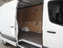 Mercedes-Benz eSprinter 314 / 414 L3 Pro 113 kWh 4250 GVW | LM Velgen | Trekhaak | 2-zits | Stoelverwarming | Betimmering | Parkeercamera | Certified