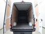 Mercedes-Benz eSprinter 314 / 414 L3 Pro 113 kWh 4250 GVW | LM Velgen | Trekhaak | 2-zits | Stoelverwarming | Betimmering | Parkeercamera | Certified
