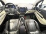 Renault Captur 0.9 TCe Intens | Navigatie/Android/Apple Carplay | LM Velgen 17" | Panoramadak | Voorstoelen Verwarmd | Lederen Bekleding | Airco |