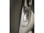 Renault Captur 0.9 TCe Intens | Navigatie/Android/Apple Carplay | LM Velgen 17" | Panoramadak | Voorstoelen Verwarmd | Lederen Bekleding | Airco |
