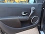 Renault Clio Estate 1.2-16V 20th Anniversary I Cruise control I Keyless I Parkeer Sensor I