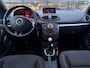 Renault Clio Estate 1.2-16V 20th Anniversary I Cruise control I Keyless I Parkeer Sensor I