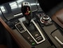 BMW 5-Serie Touring 528xi Upgrade Edition 2012 NAP LED LEDER TREKHAAK