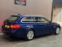 BMW 5-Serie Touring 528xi Upgrade Edition 2012 NAP LED LEDER TREKHAAK