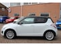 Suzuki Swift 1.2 Exclusive 5drs | Carplay/Android auto | Keyless | Cruise | Clima |