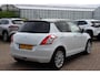 Suzuki Swift 1.2 Exclusive 5drs | Carplay/Android auto | Keyless | Cruise | Clima |