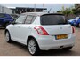 Suzuki Swift 1.2 Exclusive 5drs | Carplay/Android auto | Keyless | Cruise | Clima |