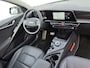 Kia Niro Hybrid 1.6 GDi ExecutiveLine | Schuif/kanteldak | 18 inch lm-velgen | lederen bekleding | Elektrische stoelen met geheugen | Trekhaak