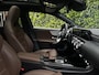 Mercedes-Benz A-klasse 250 Premium Plus, AMG-PAKKET, PANORAMADAK, BURMESTER, LEDER, NAVIGATIE, CRUISE CONTROL, CLIMATE CONTROL, STOELVERWARMING, LICHTMETAAL 19"