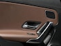 Mercedes-Benz A-klasse 250 Premium Plus, AMG-PAKKET, PANORAMADAK, BURMESTER, LEDER, NAVIGATIE, CRUISE CONTROL, CLIMATE CONTROL, STOELVERWARMING, LICHTMETAAL 19"
