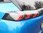 Peugeot e-2008 GT 50kWh | SoH 90,9% | Camera | LEER/Alcantara | Stoelverwarming | LED lampen | 18"LMV | Navigatie