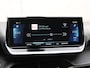Peugeot e-2008 GT 50kWh | SoH 90,9% | Camera | LEER/Alcantara | Stoelverwarming | LED lampen | 18"LMV | Navigatie