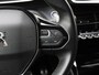 Peugeot e-2008 GT 50kWh | SoH 90,9% | Camera | LEER/Alcantara | Stoelverwarming | LED lampen | 18"LMV | Navigatie