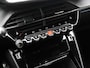 Peugeot e-2008 GT 50kWh | SoH 90,9% | Camera | LEER/Alcantara | Stoelverwarming | LED lampen | 18"LMV | Navigatie