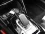 Peugeot e-2008 GT 50kWh | SoH 90,9% | Camera | LEER/Alcantara | Stoelverwarming | LED lampen | 18"LMV | Navigatie