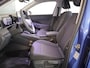 Volkswagen T-Roc Life First Edition 1.5 eTSI 85 kW / 116 PK SUV 7 v | Private lease vanaf €656 | DSG | Camera| 18'LM-velgen| verwarmd stuur en stoelen