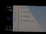 Volkswagen Golf 1.5 eTSI R-Line | Trekhaak | Stoelverwarming | Camera | Sportstoelen | Carplay | Navigatie | Sfeerverlichting | Climate control | Parkeerhulp | Adaptive cruise | File Assistent
