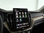 Volvo XC60 T6 Plug-in hybrid AWD Ultra Dark | SOH 100% | Panoramadak | 360° camera | Bowers & Wilkins | Luchtvering | Head-up display | Stoelventilatie | Trekhaak