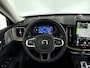 Volvo XC60 T6 Plug-in hybrid AWD Ultra Dark | SOH 100% | Panoramadak | 360° camera | Bowers & Wilkins | Luchtvering | Head-up display | Stoelventilatie | Trekhaak