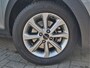 Kia Stonic 1.0 T-GDi MHEV DynamicLine | Navigatie | Camera | Sensoren | Climate + Cruise Control | Tot 10Jr. Kia-Garantie |