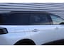 Peugeot 5008 1.2 HYBRID 136PK GT PACK AUTOMAAT / NAVI / CLIMA / PDC / 19" LMV / CAMERA / KEYLESS / PANO. DAK / FULL-LED / BLACK PACK / ADAPT. CRUISECONTROL / 1E EIGENAAR / NIEUWSTAAT !!!