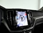 Volvo XC60 T6 Plug-in hybrid AWD Plus Dark | Panoramadak | 360° camera | Stoel- en Stuurverwarmig | Trekhaak