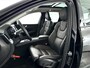 Volvo XC60 T6 Plug-in hybrid AWD Plus Dark | Panoramadak | 360° camera | Stoel- en Stuurverwarmig | Trekhaak
