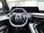 Peugeot 3008 1.6 plug-in Hybrid 195 Allure Tot 8 jaar Garantie! | Afn. Trekhaak | 7,4kW Lader | AllSeason | Navigatie | Achteruitrijcamera | Keyless-Entry | !!