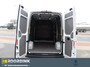 Volkswagen Crafter 35 2.0 TDI L3H3 177 pk BPM vrij, geveerde stoel, Navigatie Camera, 270 graden deuren, navi, betimmering , bank