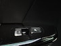 Kia Sportage 1.6 T-GDI 177pk Aut Panoramadak Navi Leder ACC Camera Keyless Stuur en StoelVerwaming Trekhaak 18" Pdc