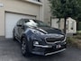 Kia Sportage 1.6 T-GDI 177pk Aut Panoramadak Navi Leder ACC Camera Keyless Stuur en StoelVerwaming Trekhaak 18" Pdc