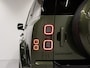 Land Rover Defender 2.0 P300e 110 Dynamic Edition