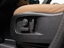 Land Rover Defender 2.0 P300e 110 Dynamic Edition