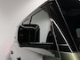 Land Rover Defender 2.0 P300e 110 Dynamic Edition