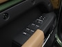 Land Rover Defender 2.0 P300e 110 Dynamic Edition