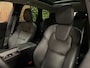 Volvo XC60 T8 AWD Recharge Ultra Bright | Luchtvering | Trekhaak | 360° Camera | 455pk | Head-Up Display | Adaptieve Cruise Control | Stoelverwarming voor+achter | Stuurwielverwarming | Schuifdak | Full LED Meesturende koplampen | Pilot Assist | BLIS Dode Hoek Detectie | Elektrische voorstoelen geheugen | Lederen bekleding | Zitting verlenging voorstoelen | Lederen dashboard | 20 Inch | Google Infotainment | Keyless Drive | Elektrisch bedienbare achterklep | DAB Radio | Apple Carplay/Android Auto | Alarm Klasse III | Draadloos telefoon opladen | Volvo On Call met mobiele App functie | Platinum Grey Metallic |